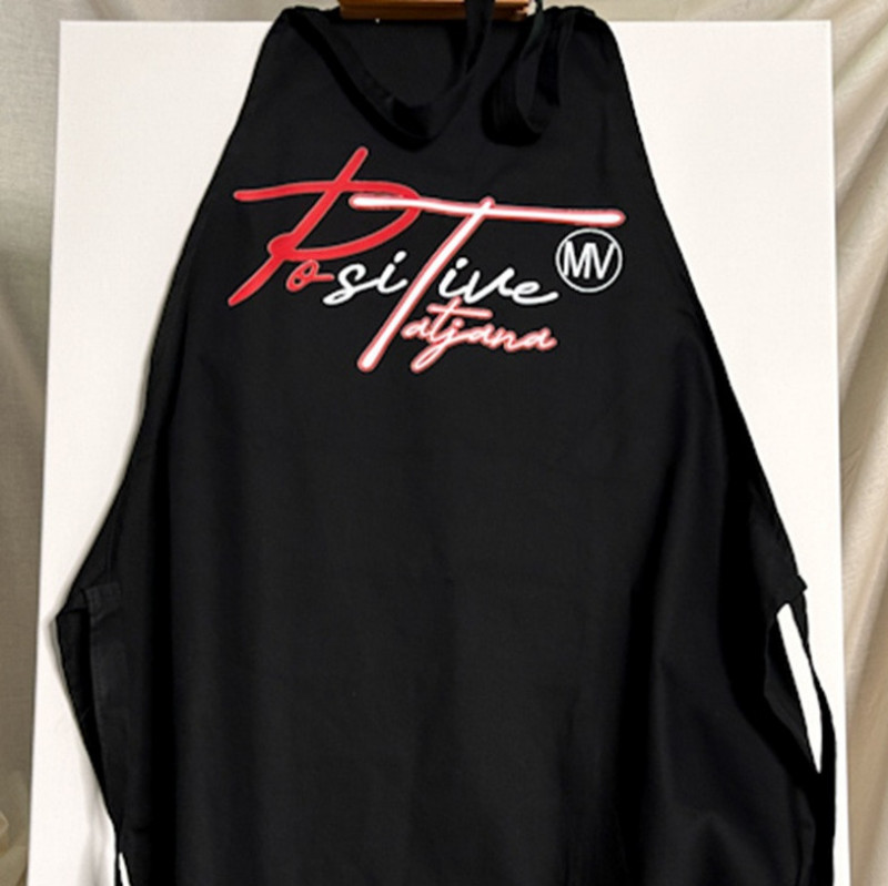 A new apron with my logo